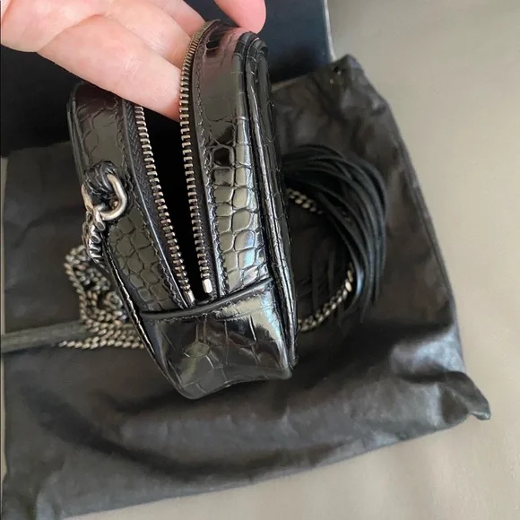 ❌SOLD❌Yves Saint Laurent Mini Lou Croc - Picture 6 of 10